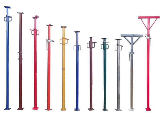 Adjustable Acrow steel props in a range of sizes
